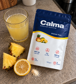 Calma Ananas Yuzu mit frischer Ananas und Yuzu